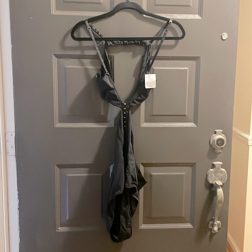 Black Bodysuit Urban Outfitters Size Large NWT